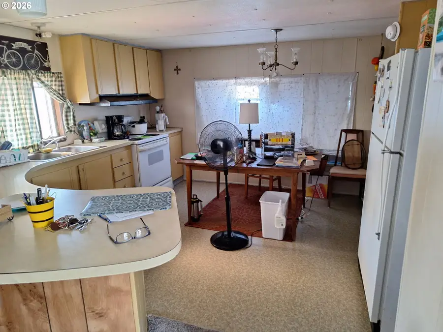 112 Gilham Loop, Tri City, OR 97457 - #3