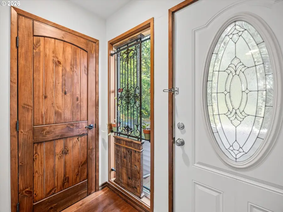 48 Eagle Crest Dr #1A, Lake Oswego, OR 97035 - #3