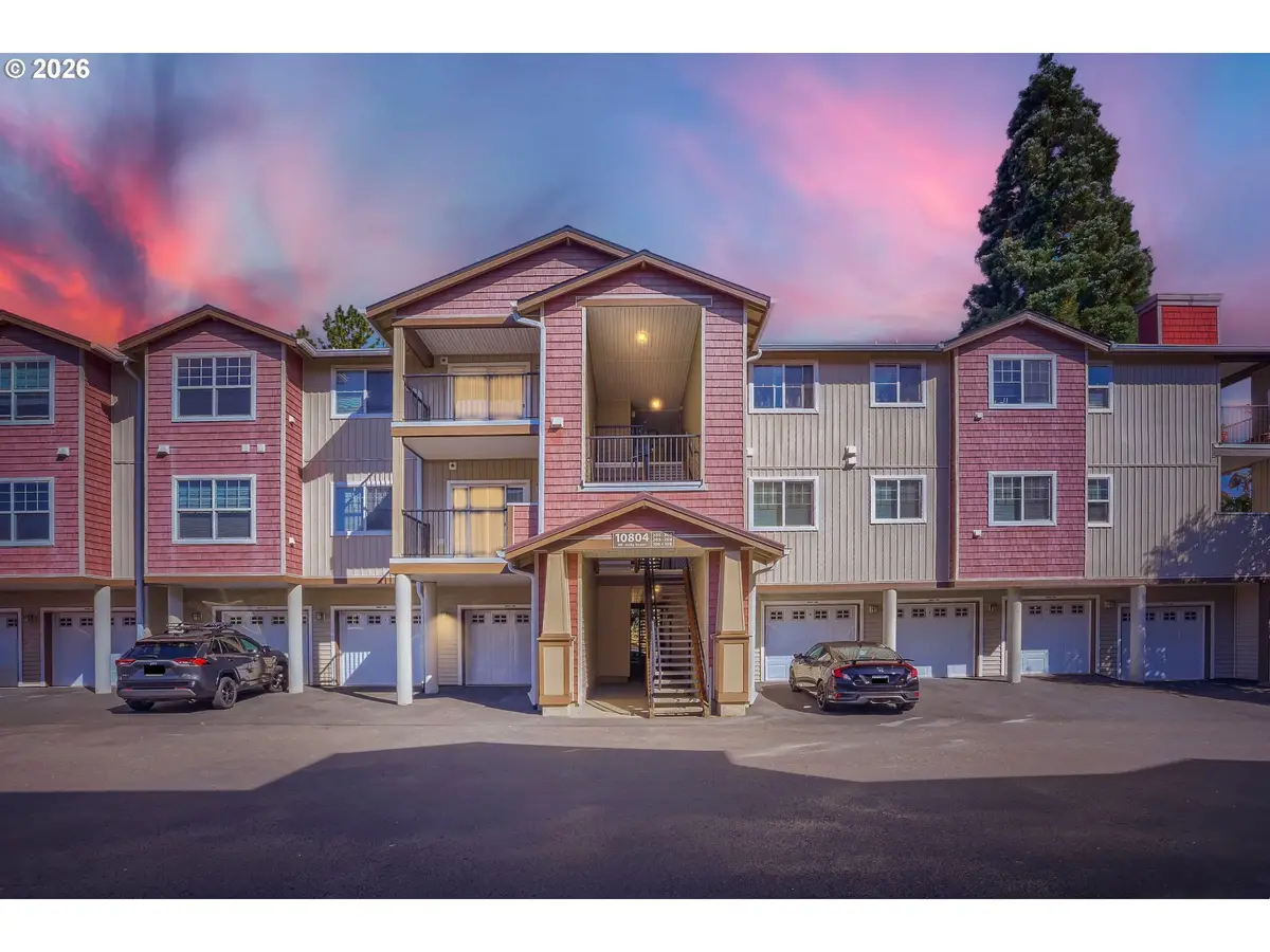10804 NE Holly St, Hillsboro, OR 97006 - #1