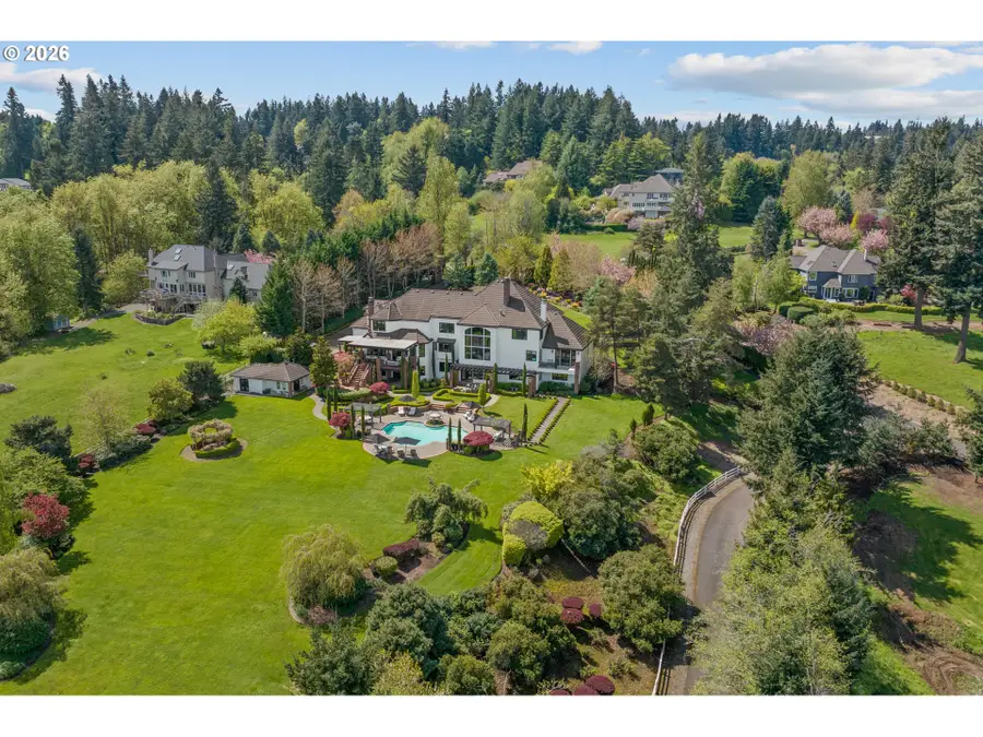 24770 SW Valley View Rd, Northwest Clackamas, OR 97068 - #2