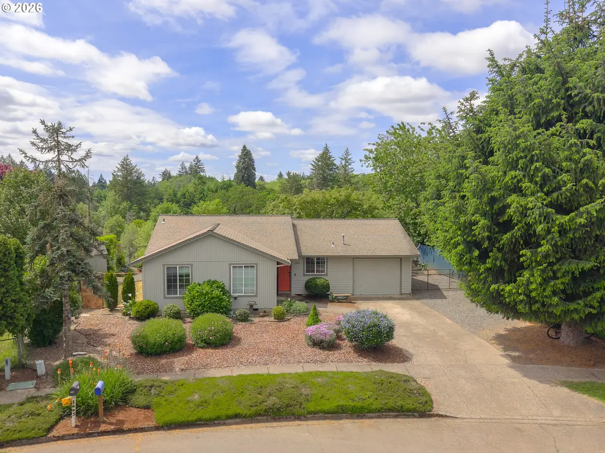 1002 W Charles St, Newberg, OR 97132 - #1