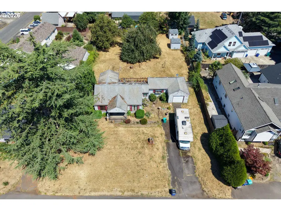 10831 NE Knott St, Portland, OR 97220 - #2