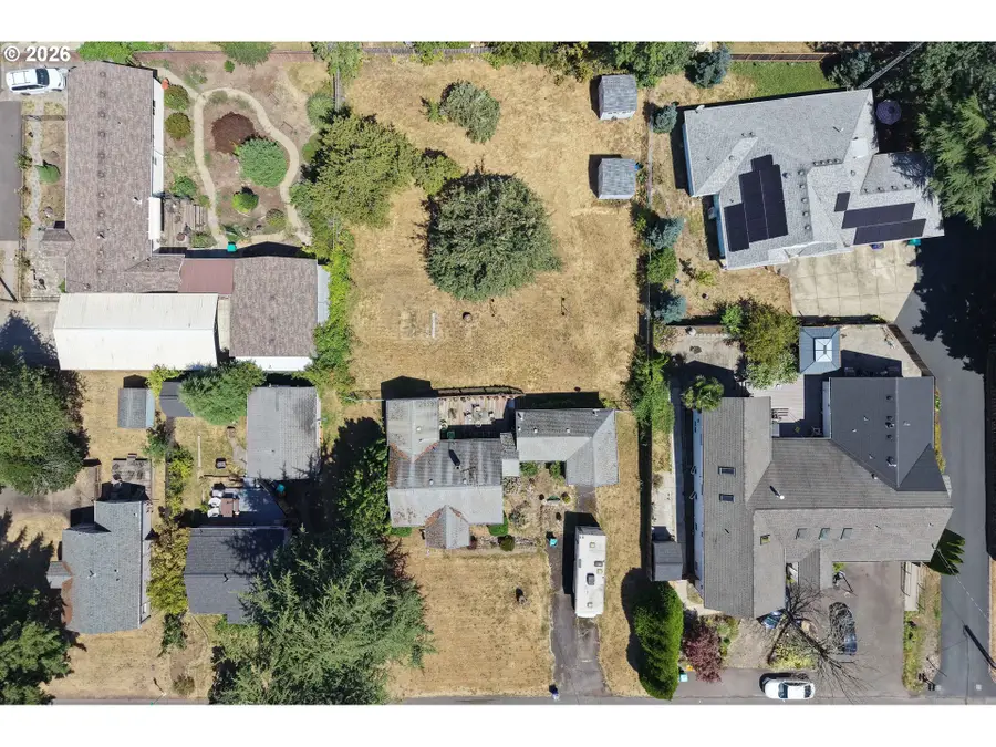 10831 NE Knott St, Portland, OR 97220 - #3