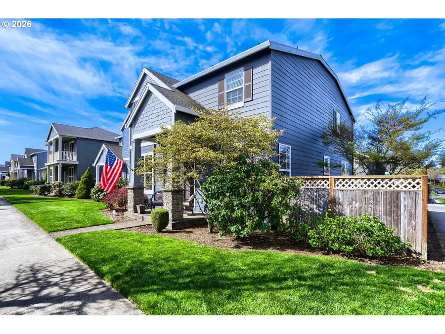 3710 SE Scarlet Pl, Hillsboro, OR 97123 - #2