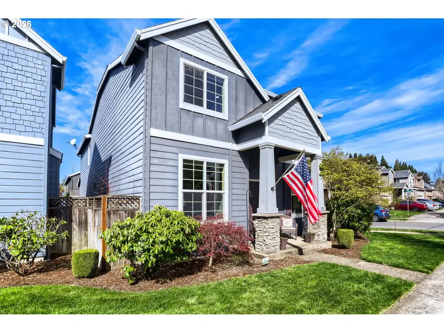 3710 SE Scarlet Pl, Hillsboro, OR 97123 - #3