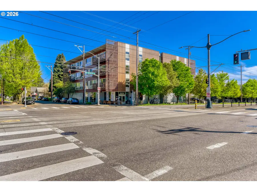 3970 N Interstate Ave #307, Portland, OR 97227 - #2
