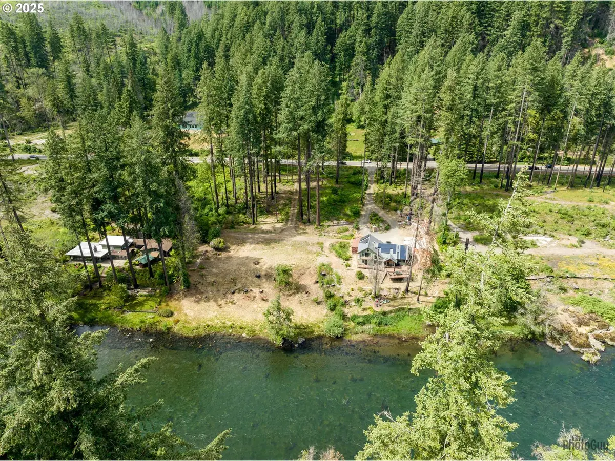 47664 Mckenzie Hwy, Vida, OR 97488 - Image #1