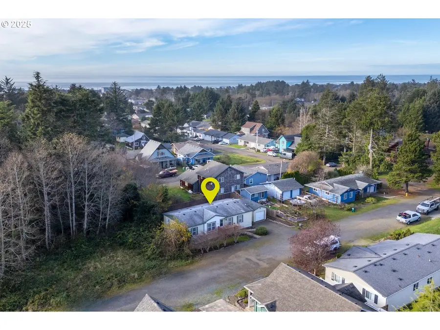 131 S Palisades St, Rockaway Beach, OR 97136 - Image #2