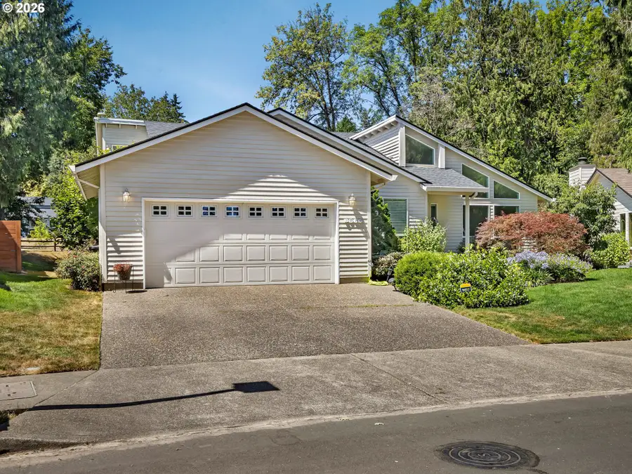 8865 SW Scheckla Dr, Tigard, OR 97224 - #3
