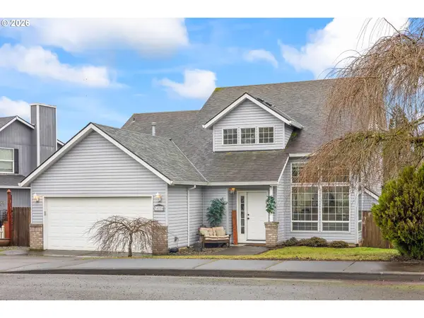 34826 Edna Barr Ln, StHelens, OR 97051