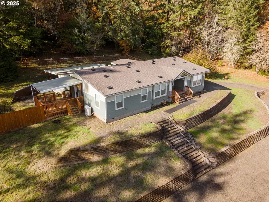 712 Sibold Canyon Rd, Tenmile, OR 97481 - Image #3