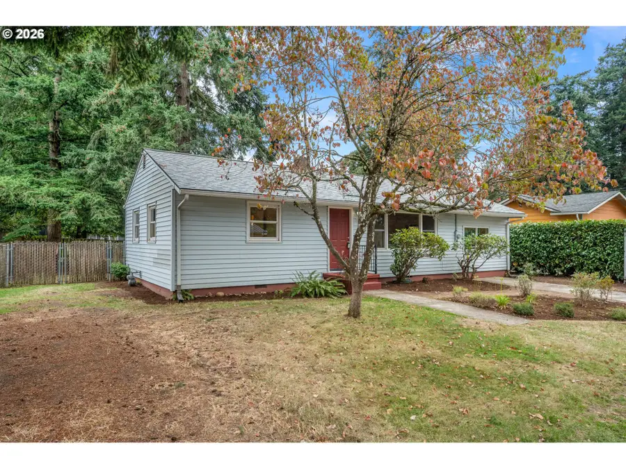 11552 SE Hawthorne St, Portland, OR 97216 - #3