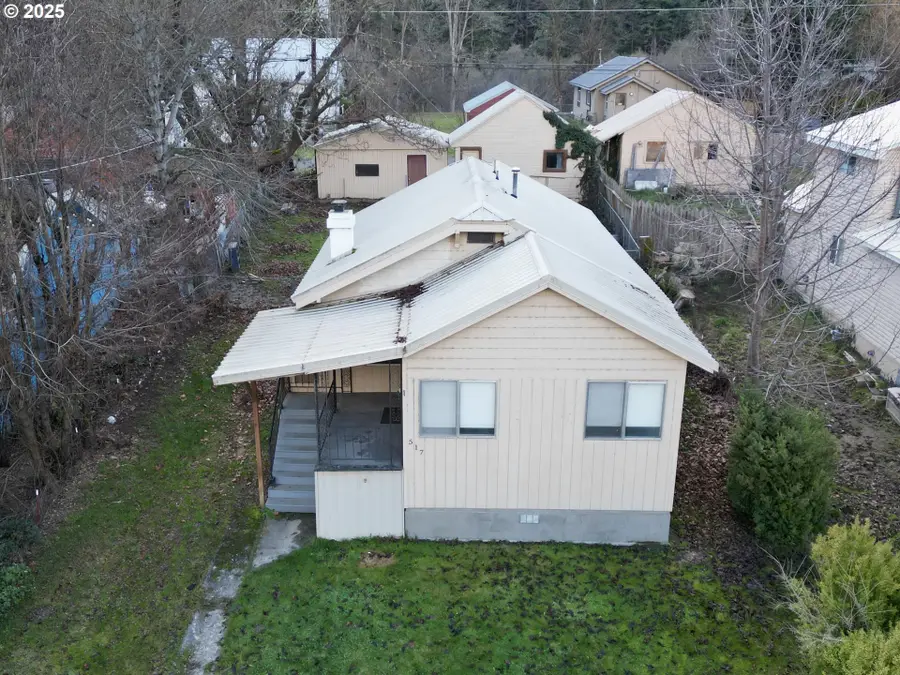517 N Main St, Klickitat, WA 98628 - Image #3