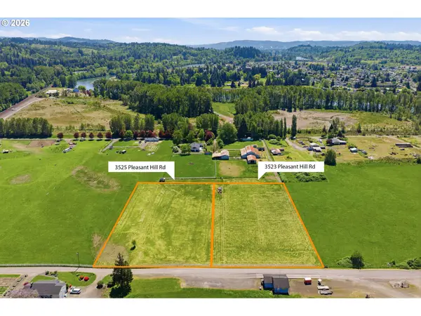 3523 Pleasant Hill Rd, Kelso, WA 98626