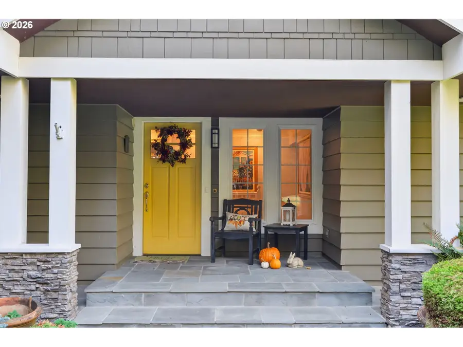 18665 Trillium Dr, Northwest Clackamas, OR 97068 - #2