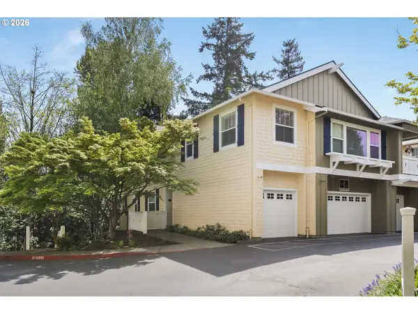 8349 SW 24th Ave #8, Portland, OR 97219