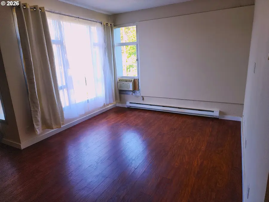 1313 Lincoln St, Eugene, OR 97401 - #2