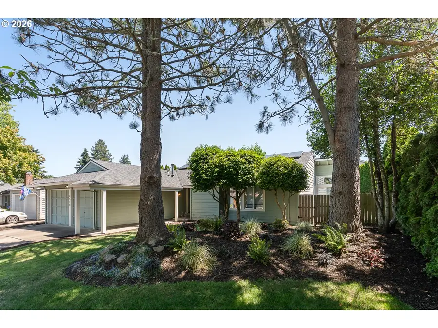 2570 SW 203rd Ave, Beaverton, OR 97003 - #2