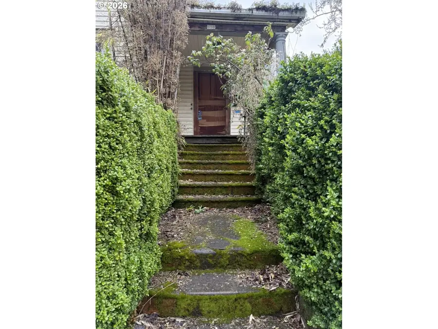 638 SE 34th Ave, Portland, OR 97214 - #2