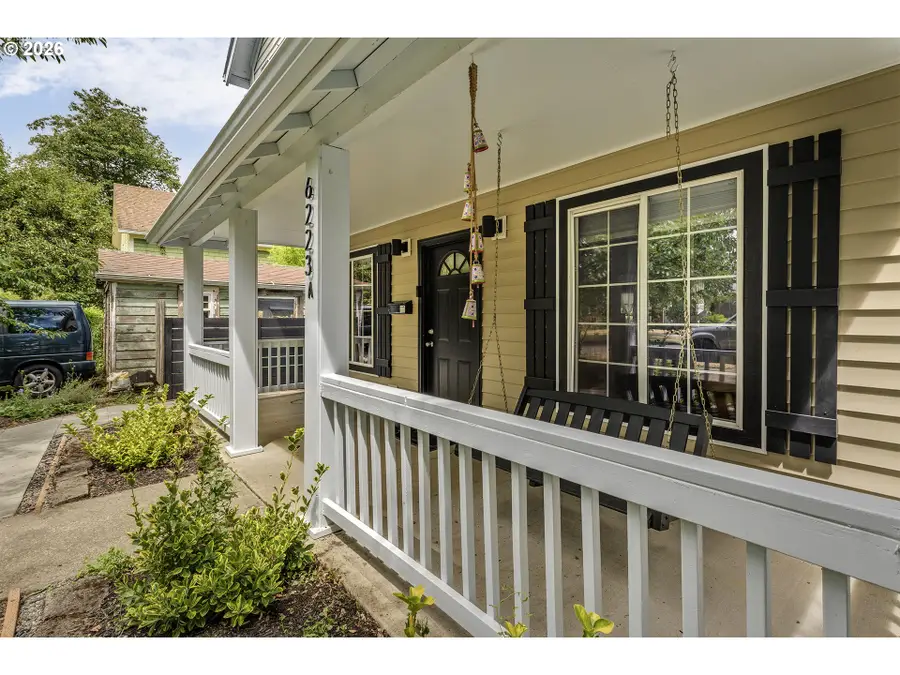 6223 N Yale St, Portland, OR 97203 - #3
