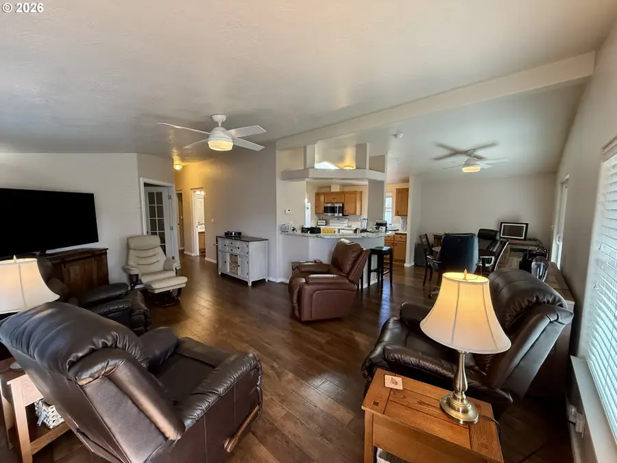 3050 Knott Ter, Coos Bay, OR 97420 - Image #3