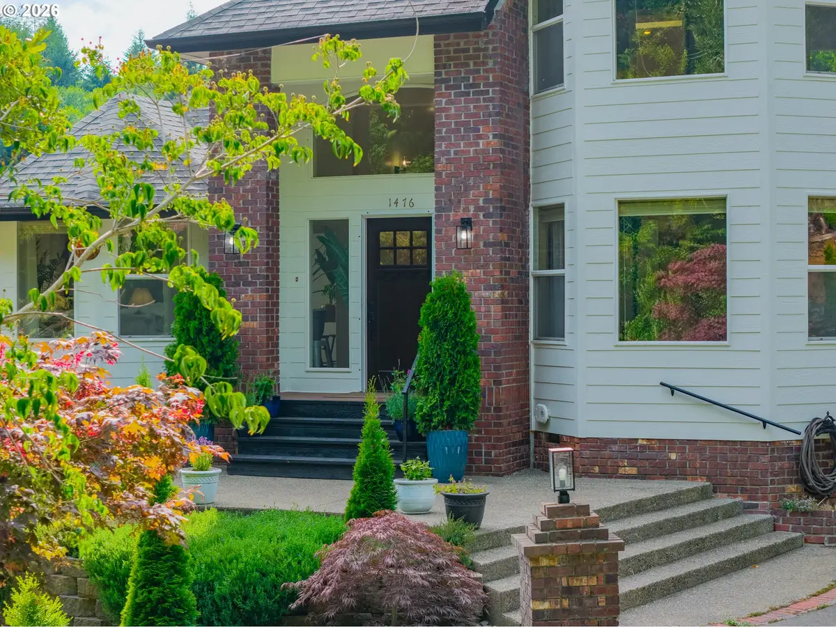 1476 W 14th Pl, Coquille, OR 97423 - #1