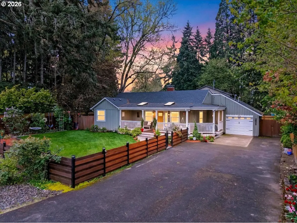 3935 NE Brogden St, Hillsboro, OR 97124 - #1