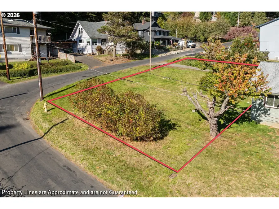 830 Fishers Ln, Longview, WA 98632 - #3