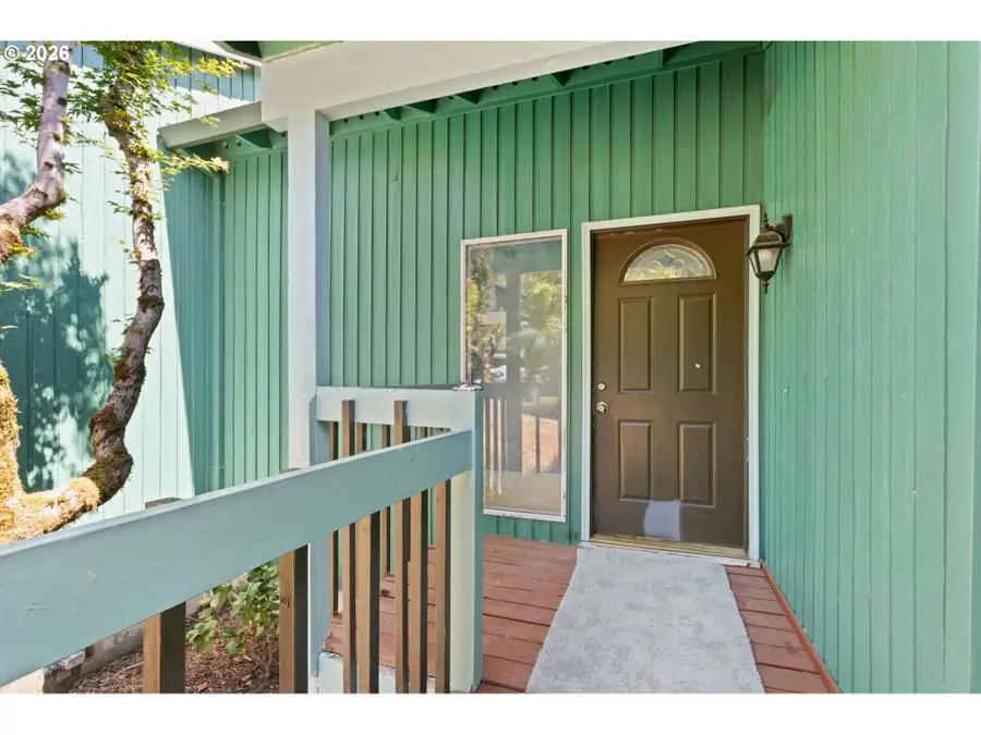 10240 SW 59th Pl, Portland, OR 97219 - #2