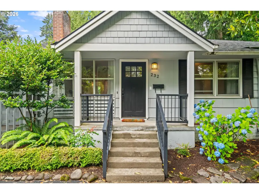 232 6th St, Lake Oswego, OR 97034 - #3