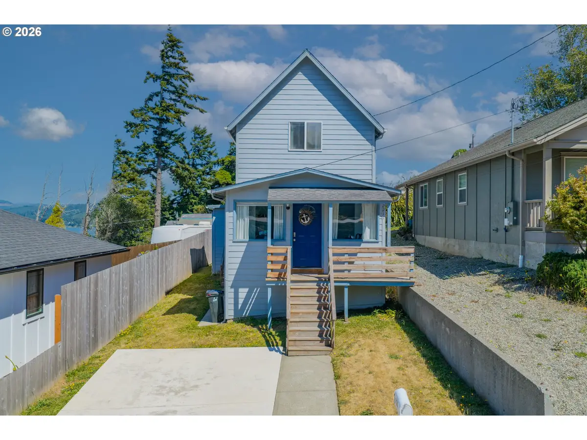 2211 Sherman Ave, North Bend, OR 97459 - #1