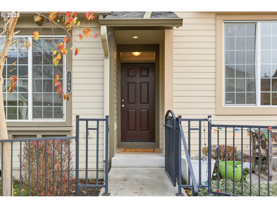 1706 SW 172nd Ter, Beaverton, OR 97003 - Image #2