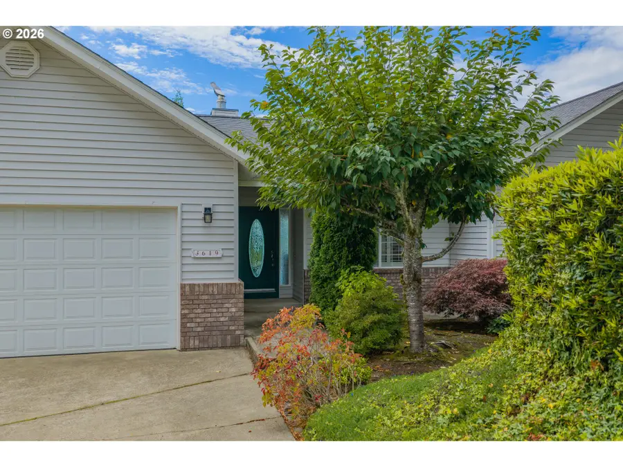 3619 Ocean View Dr, Florence, OR 97439 - #2