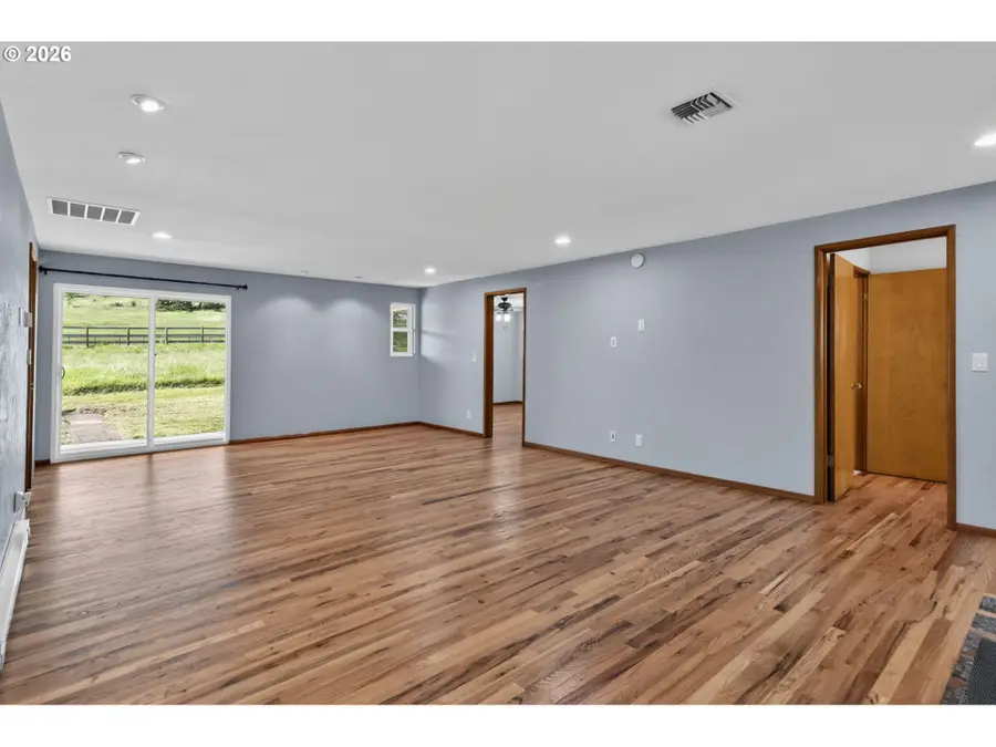 37071 Wallace Creek Rd, Springfield, OR 97478 - #3