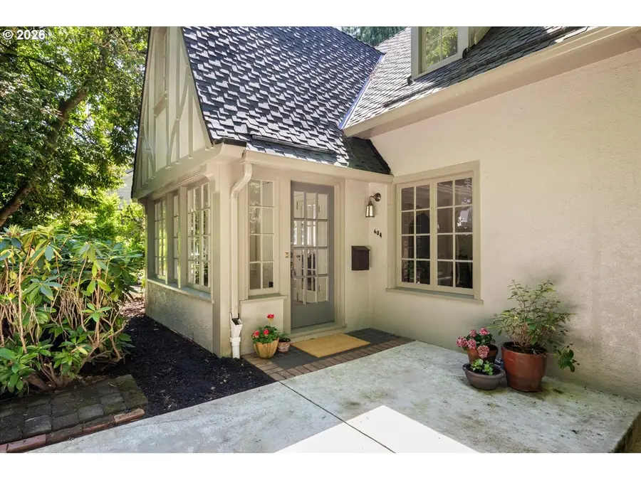 604 SE Andover Pl, Portland, OR 97202 - #3