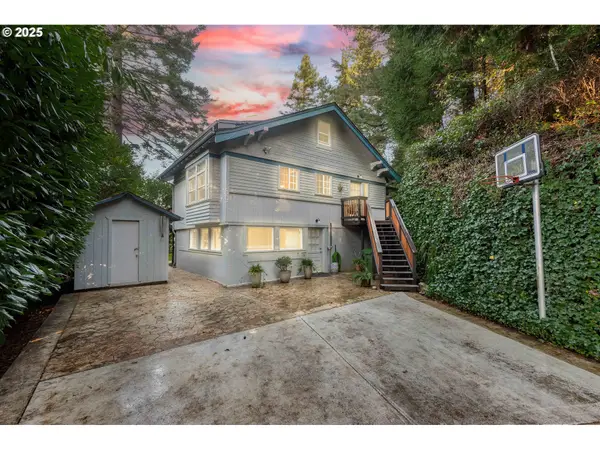 1254 N 6th St, CoosBay, OR 97420