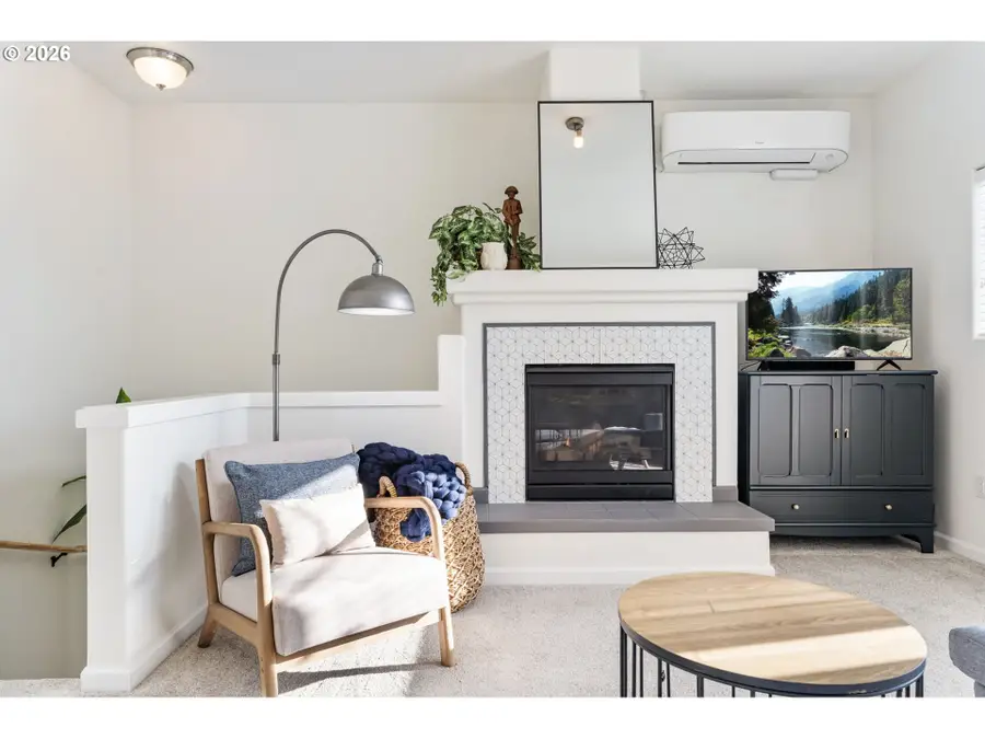 14705 SW Sandhill Loop #202, Beaverton, OR 97007 - Image #3