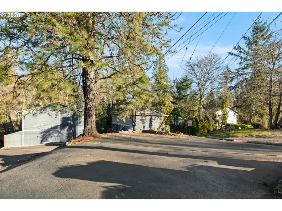 4921 SW Beaverton Hillsdale Hwy, Portland, OR 97221 - Image #2
