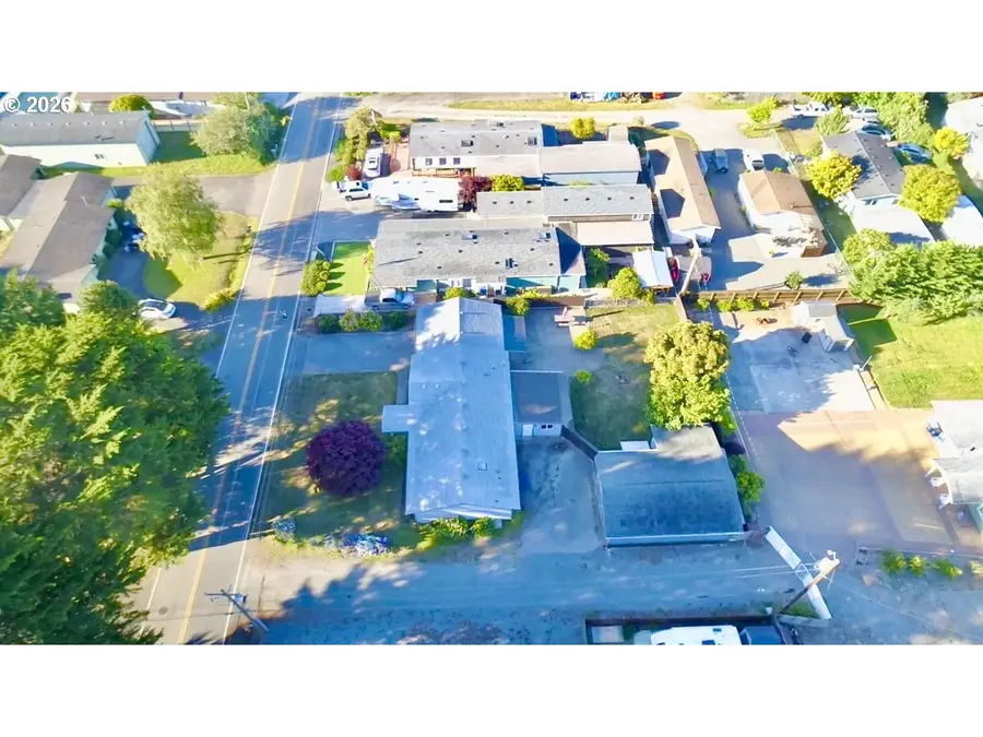 98120 Olsen Ln, Brookings, OR 97415 - #3