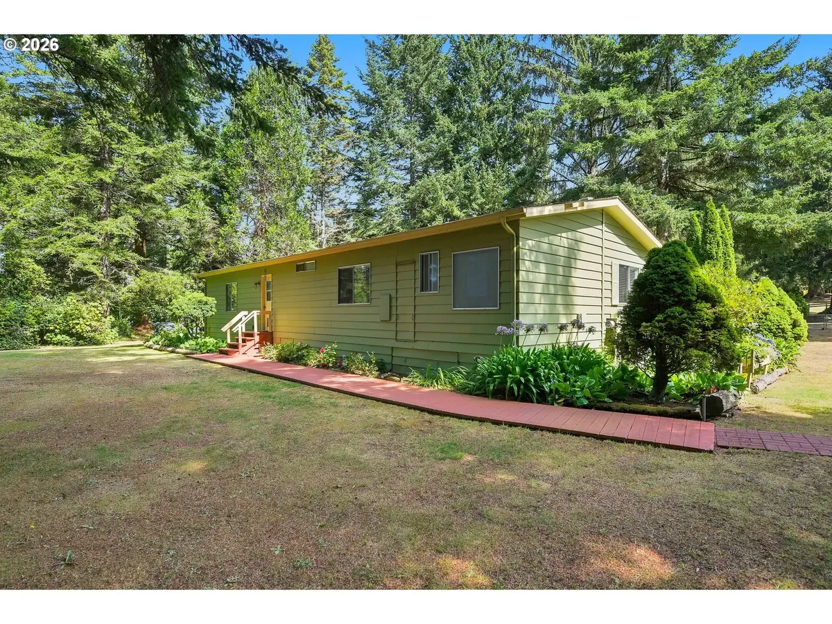 69686 Mcfarland Rd, Saunders Lake, OR 97459 - #1