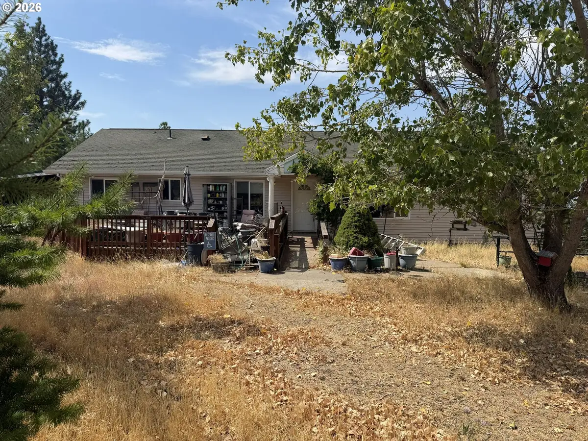 2067 Ridge Rd, The Dalles, OR 97058 - #1