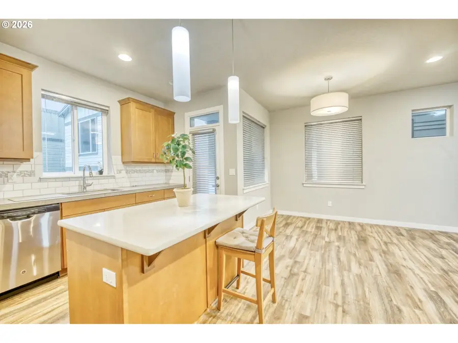 722 NW Pebblestone Ln, Beaverton, OR 97006 - #2