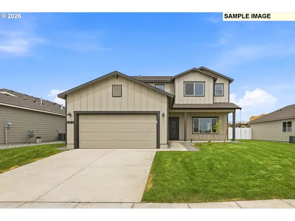 925 E Maple Brook Ave, Hermiston, OR 97838