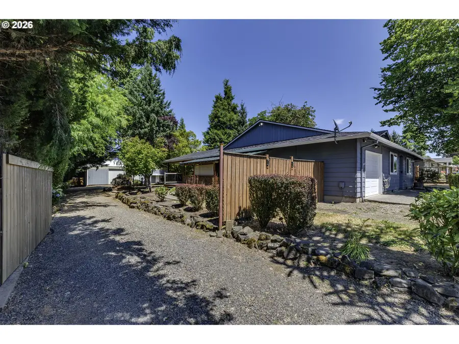 31995 NW Wascoe St, North Plains, OR 97133 - #3