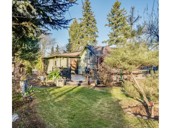 11821 SE Yamhill St, Portland, OR 97216