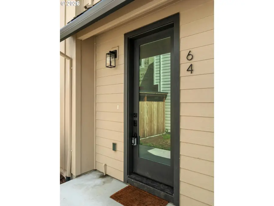 64 NE Stanton St, Portland, OR 97212 - #3