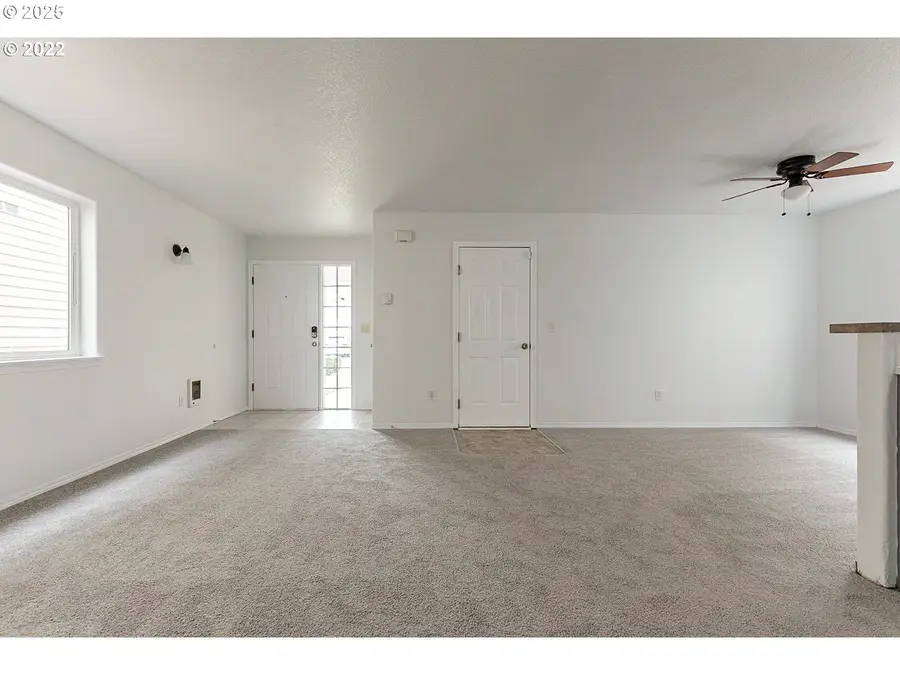 13907 NE 63rd St, Vancouver, WA 98682 - Image #2