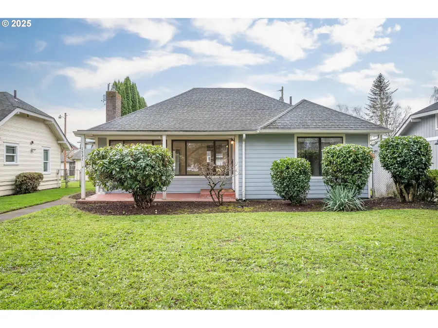 1531 Nichols Blvd, Longview, WA 98632 - Image #2