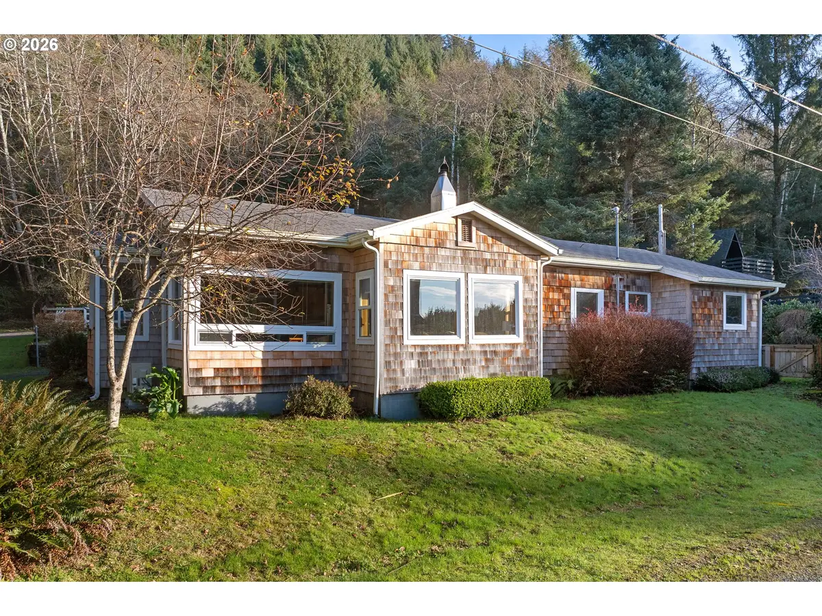 6165 Columbia St, Arch Cape, OR 97102 - #1