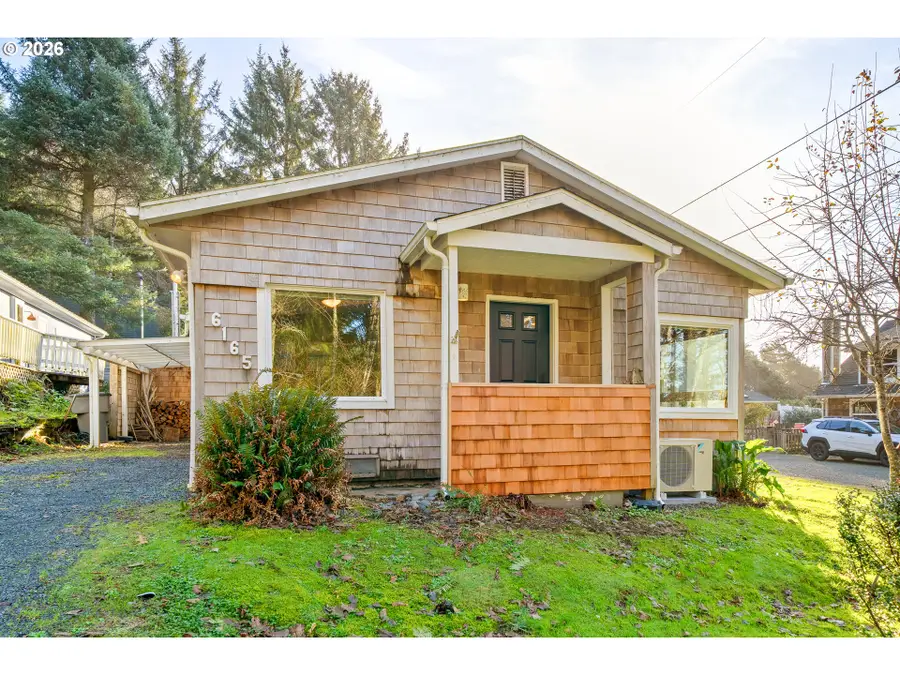 6165 Columbia St, Arch Cape, OR 97102 - #2